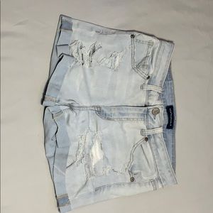 Aéropostale Stretchy High Waisted Jean Shorts!